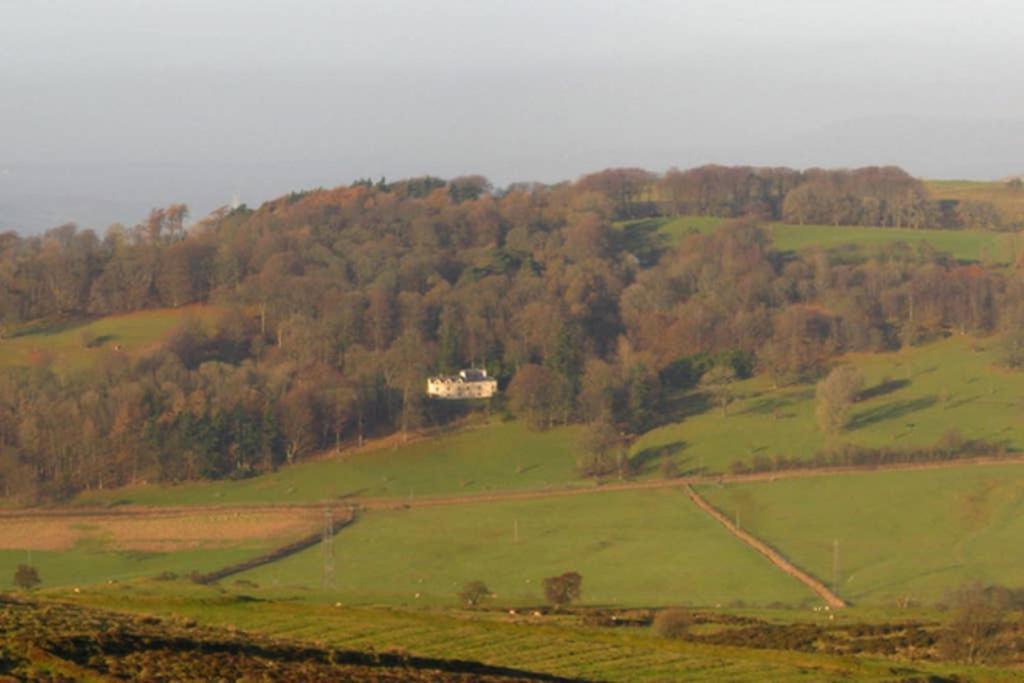Plas Yn Yale With Mountain Views From All Windows Wrexham Ngoại thất bức ảnh